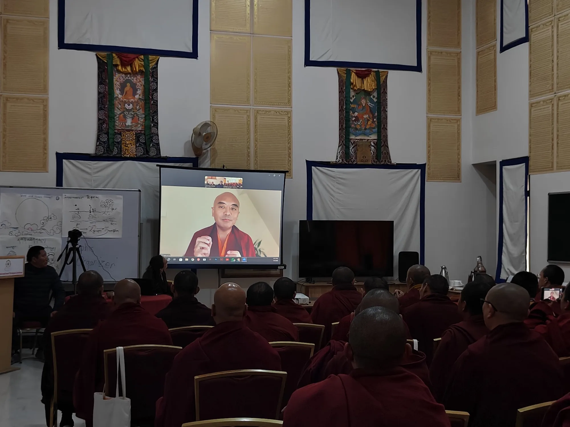 Yongey Mingyur Rinpoche session